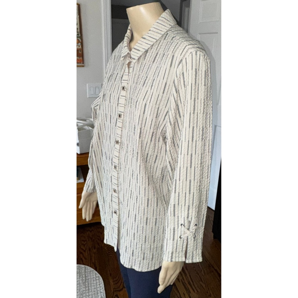 Habitat Clothes To Live In Womens Textured Striped Button Front Shirt Lace Up L